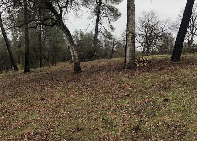 Property at 12680 Akrich St, Redding, CA 96003