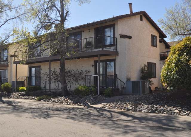 Property at 823 Mission Sierra Ct, Redding, CA 96003, 2 beds, 1.5 baths