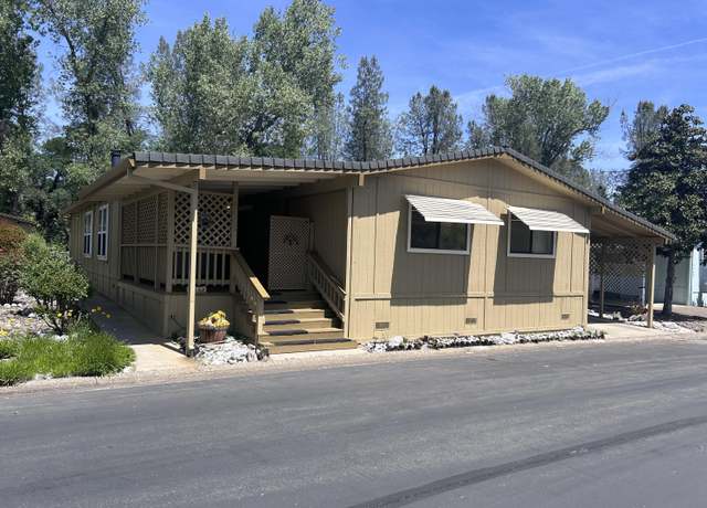 Property at 4552 Fairywood Dr, Redding, CA 96003, 3 beds, 2 baths