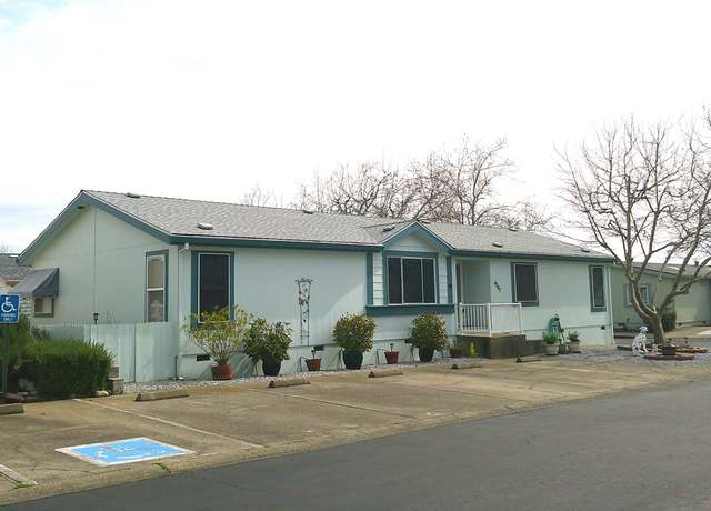Property at 4567 Hickory Trl, Redding, CA 96003, 4 beds, 2 baths