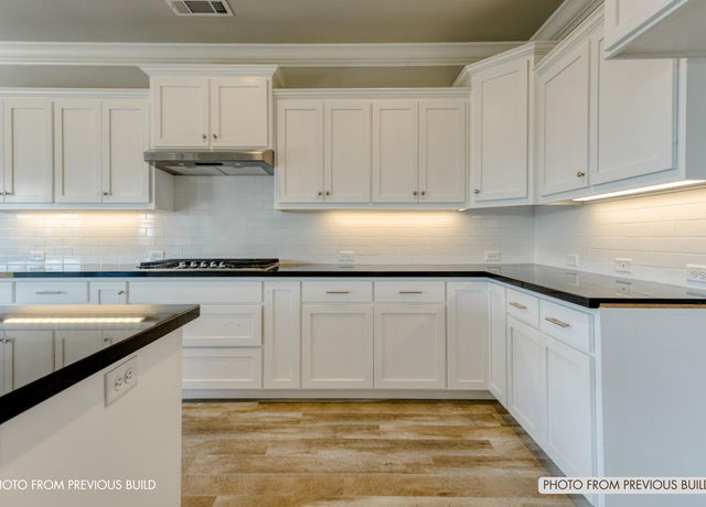 Property at 20038 Pride Mountain Ct, Anderson, CA 96007, 4 beds, 3 baths