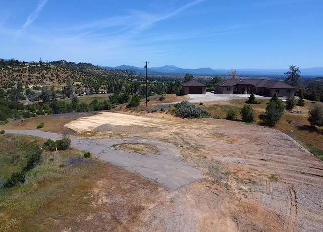 Property at 15685 Whispering Wds Trl, Redding, CA 96001