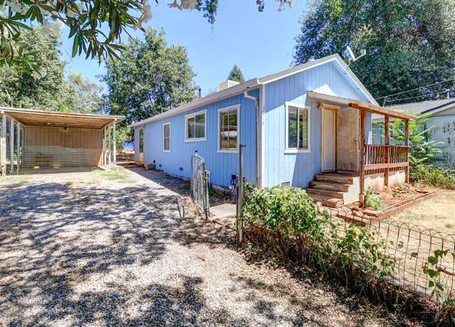 Property at 3913 La Mesa Ave, Shasta Lake, CA 96019, 2 beds, 1 bath