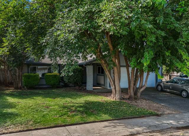 Property at 378 Newport Dr, Redding, CA 96001, 3 beds, 2 baths
