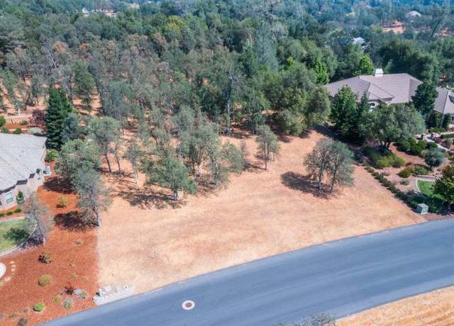 Property at 19410 Palermo Ct, Redding, CA 96003