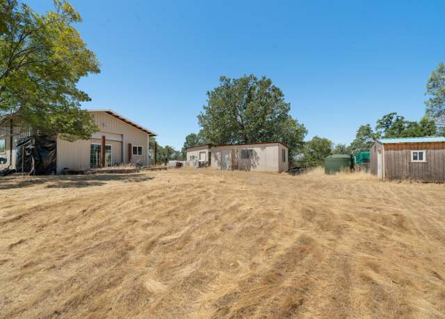 Property at 16720 Blue Oak Rd, Cottonwood, CA 96022