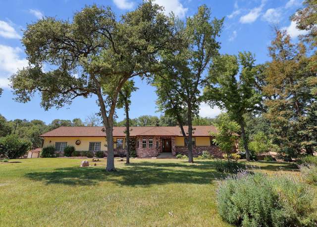 Property at 21247 Creekside Dr, Red Bluff, CA 96080, 3 beds, 2.5 baths