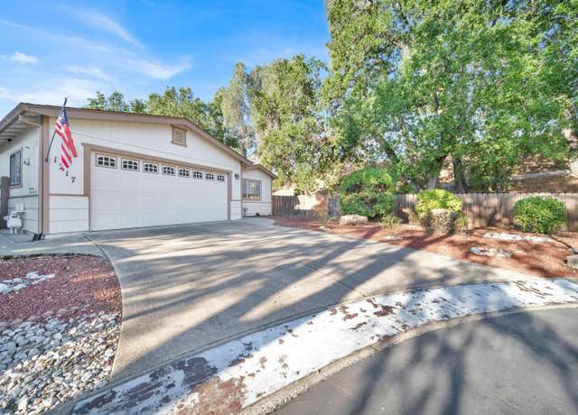 Property at 1217 Crag Walk, Redding, CA 96003, 2 beds, 2 baths