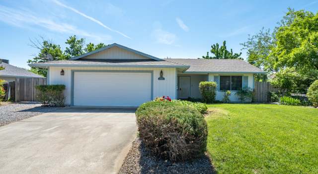 Photo of 3559 Auburn Dr, Redding, CA 96001