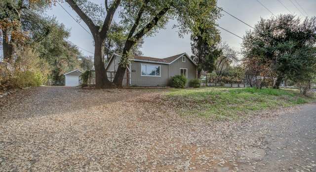 Photo of 2915 Lowden Ln, Redding, CA 96002