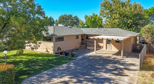 Photo of 588 Ridge Rd, Redding, CA 96003