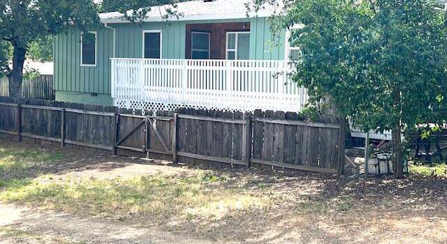 Photo of 1605 Mesa St, Redding, CA 96001
