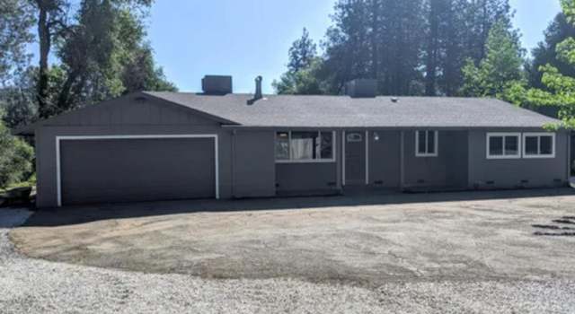 Photo of 15145 Early Dawn Ln, Redding, CA 96003