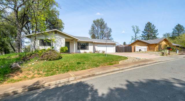 Photo of 2152 Wilson Ave, Redding, CA 96002
