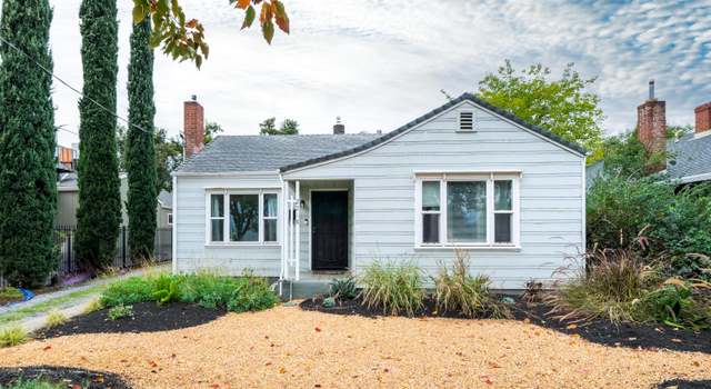2343 Court St Redding CA 96001 Redfin 2343 Court St Redding CA 96001 Redfin