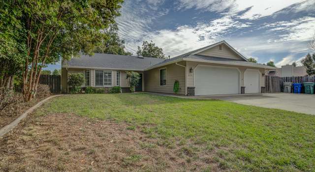 Photo of 6679 Waterford Dr, Redding, CA 96001