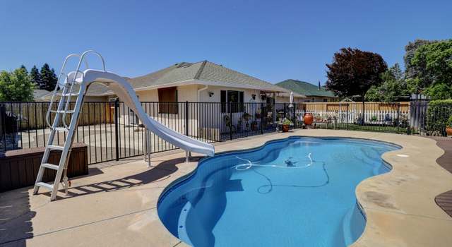 Photo of 2654 Queens Way, Redding, CA 96001