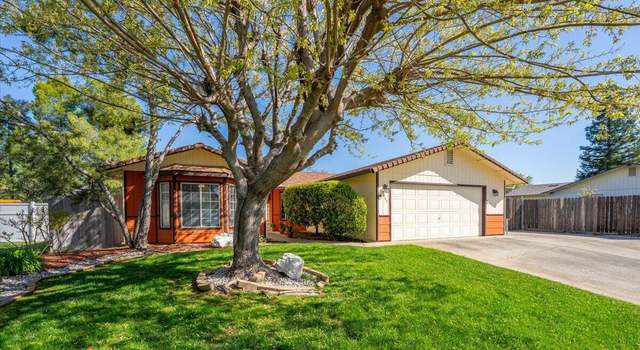 Photo of 1642 Strauss Ln, Redding, CA 96003