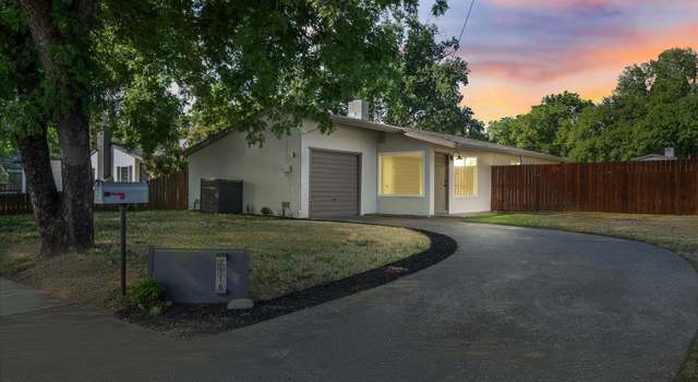 Photo of 2118 Park Marina Dr, Redding, CA 96001