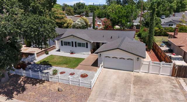 Photo of 6531 Kimberly Dr, Redding, CA 96001