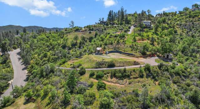 Photo of 15938 Highland Cir, Redding, CA 96001