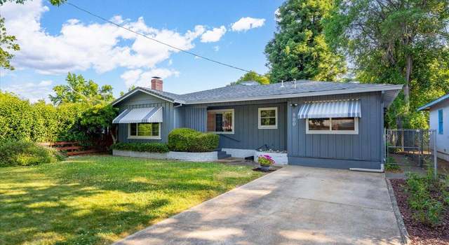 Photo of 800 Gold St, Redding, CA 96001