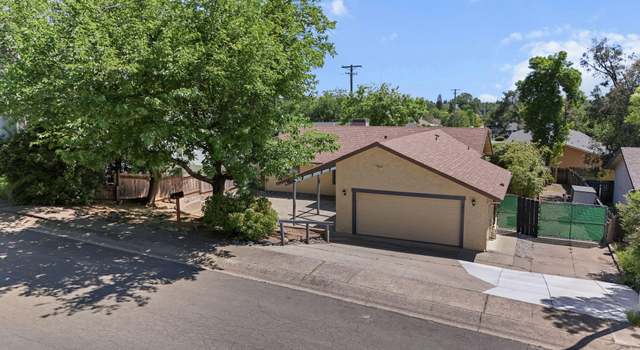 Photo of 2831 Camulos Way, Redding, CA 96002