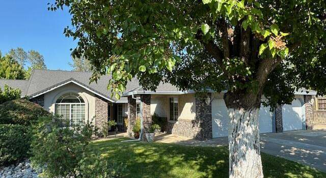 Photo of 4311 Pintail Dr, Redding, CA 96001