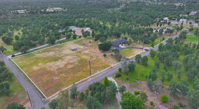 Photo of 10660 Whistleberry Way, Redding, CA 96003
