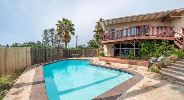 Photo of 2365 Skyline Dr, Redding, CA 96001