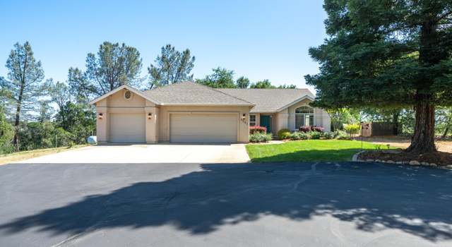 Photo of 8051 Placer View Ct, Redding, CA 96001