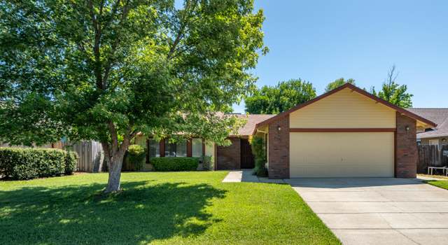Photo of 2529 Candlewood Dr, Redding, CA 96003