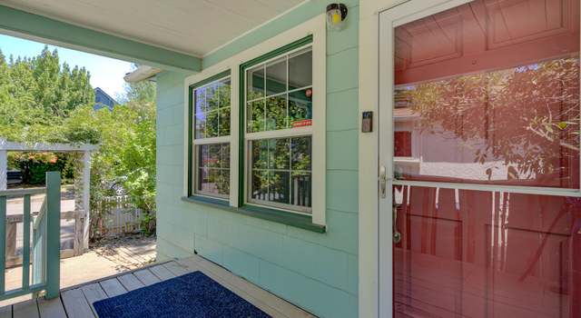 Photo of 1020 East St, Redding, CA 96001