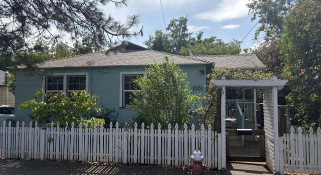 Photo of 1020 East St, Redding, CA 96001