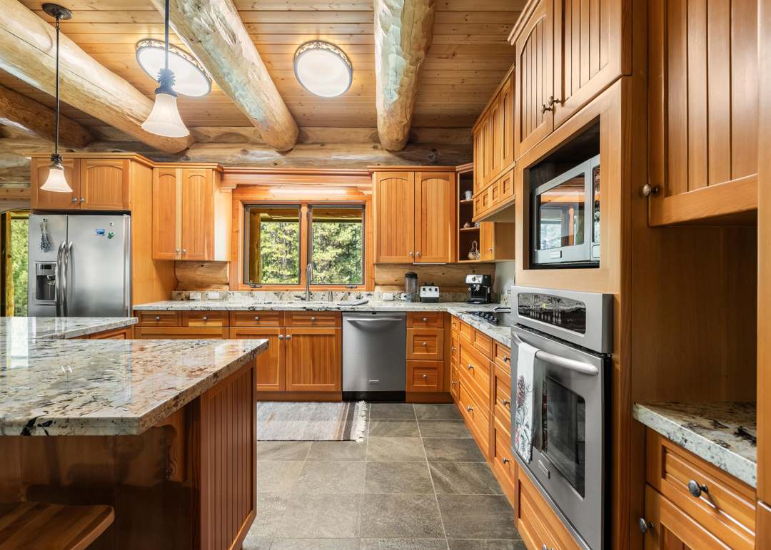 00 Summit Lake Rd, Big Bend, CA 96065