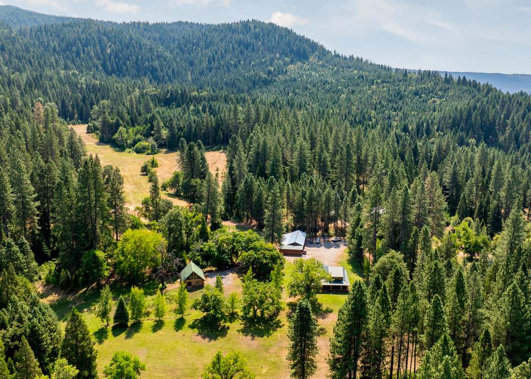 00 Summit Lake Rd, Big Bend, CA 96065