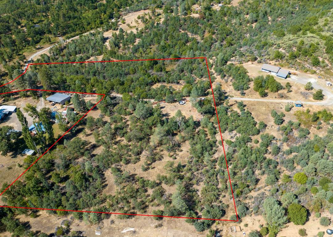 0 Round Mountain Rd, Round Mountain, CA 96084
