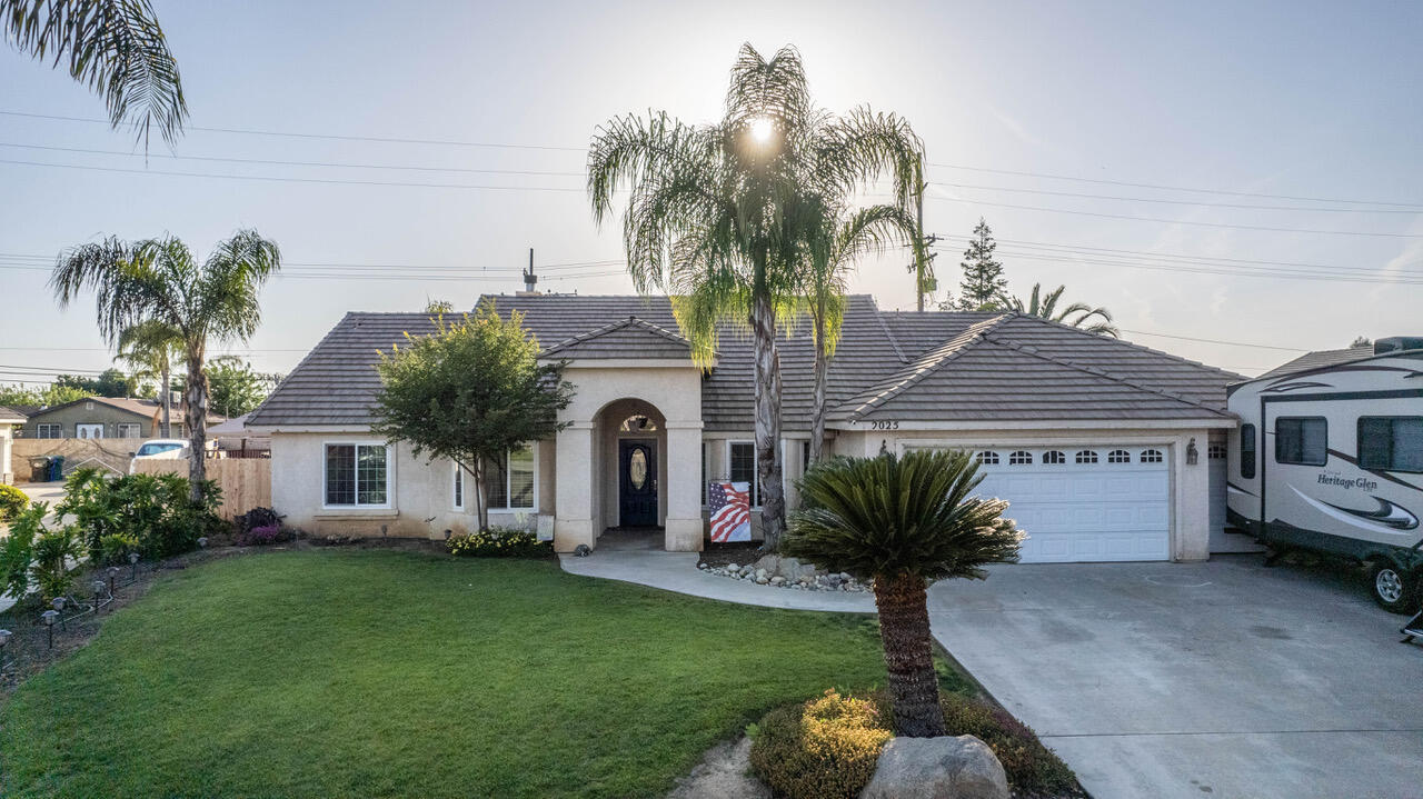 2025 Kimberly Ct, Porterville, CA 93257 MLS 223436 Redfin