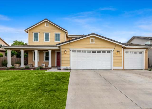Property at 6227 W Lark Ave, Visalia, CA 93291, 5 beds, 3 baths