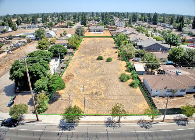 Property at 3203 E Houston Ave, Visalia, CA 93292