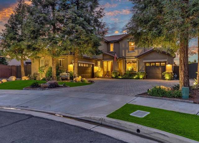 Property at 3558 W Delaware Ct, Visalia, CA 93291, 5 beds, 3 baths