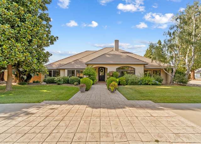 Property at 12710 Marlin Ave, Visalia, CA 93291, 4 beds, 2.5 baths