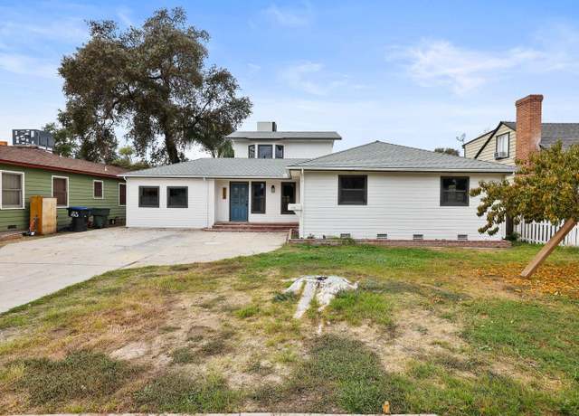 Property at 713 S Jacob St, Visalia, CA 93277, 5 beds, 3 baths