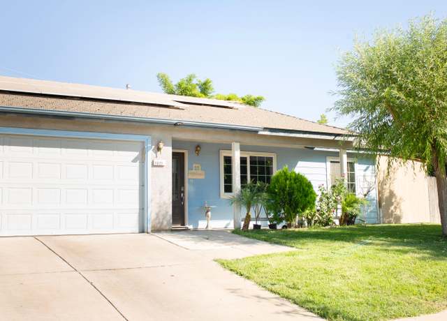 Property at 1021 Princeton Ave, Lindsay, CA 93247, 4 beds, 2 baths