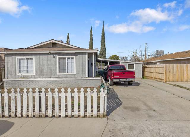 Property at 232 Albert Ave, Exeter, CA 93221, 3 beds, 2 baths