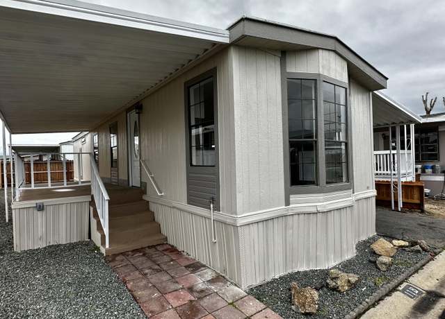 Property at 720 E Worth Ave #119, Porterville, CA 93257, 2 beds, 1 bath