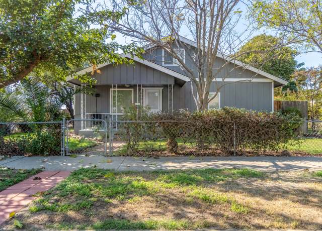Property at 400 N E St, Exeter, CA 93221, 2 beds, 2 baths