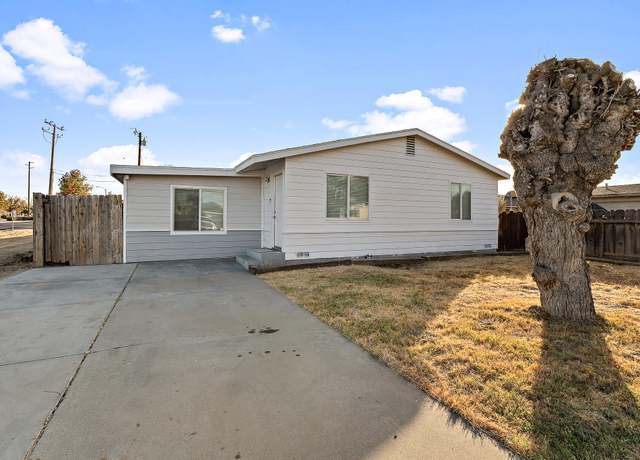 Property at 621 Florinda St, Hanford, CA 93230, 3 beds, 1 bath