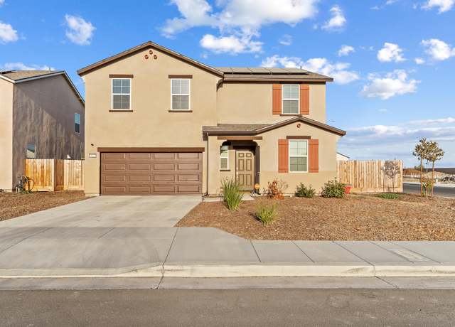 Property at 942 Maricopa St, Tulare, CA 93274, 5 beds, 3 baths