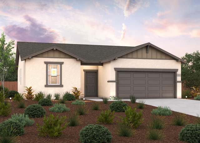 Property at 1696 Union Ave, Tulare, CA 93274, 3 beds, 2 baths